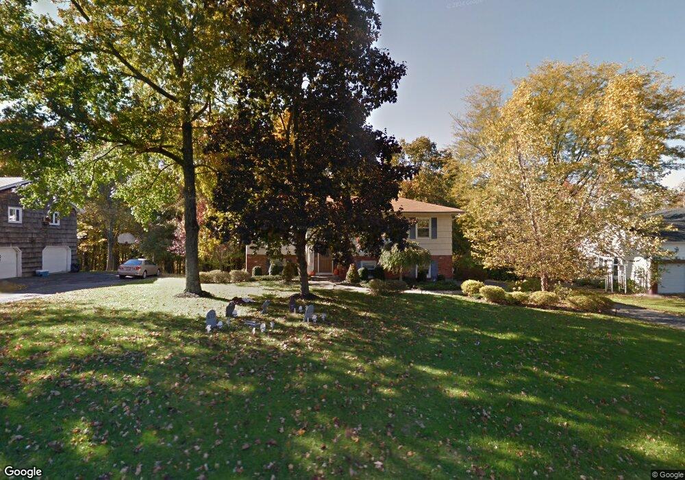 3205 S Shelley St, Mohegan Lake, NY 10547 - photo 1