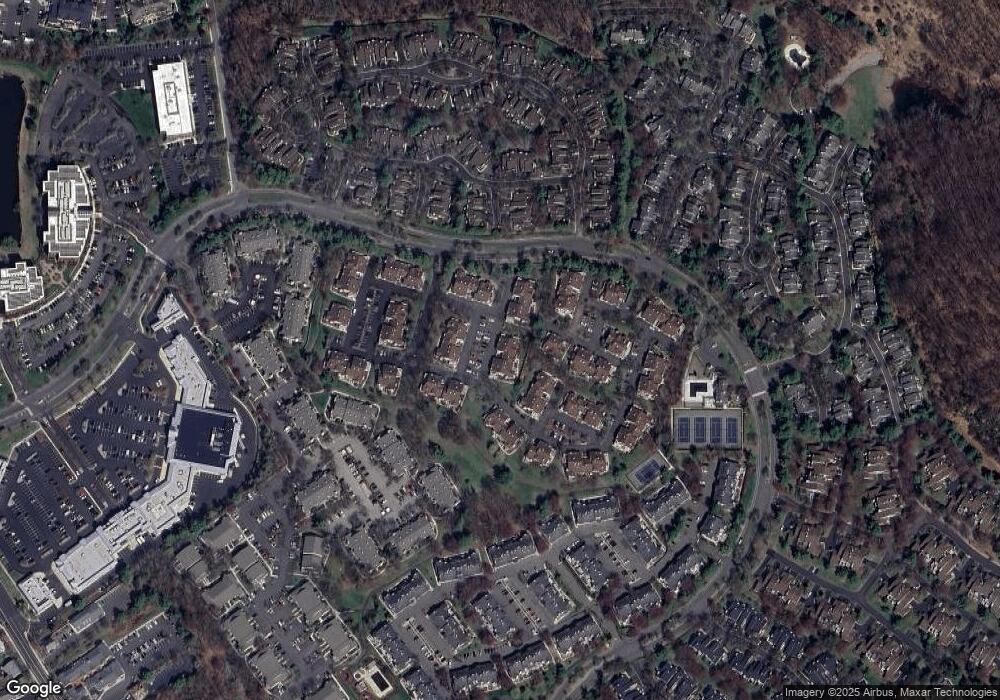 75 Wendover Ct unit 17F, Bedminster, NJ 07921 - photo 1