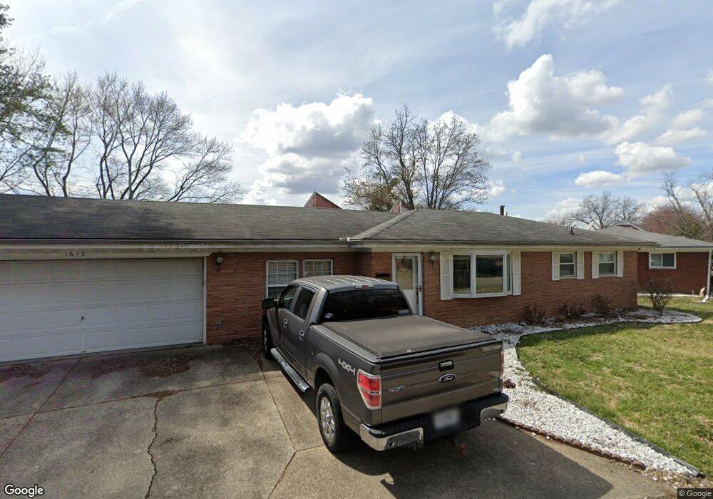 1613 Sprigler Ct, New Albany, IN 47150 - photo 1