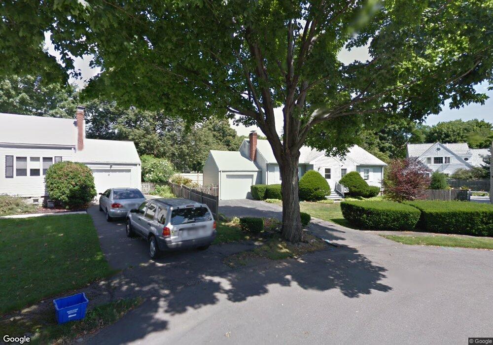 47 Cedar St, Marblehead, MA 01945 - photo 1