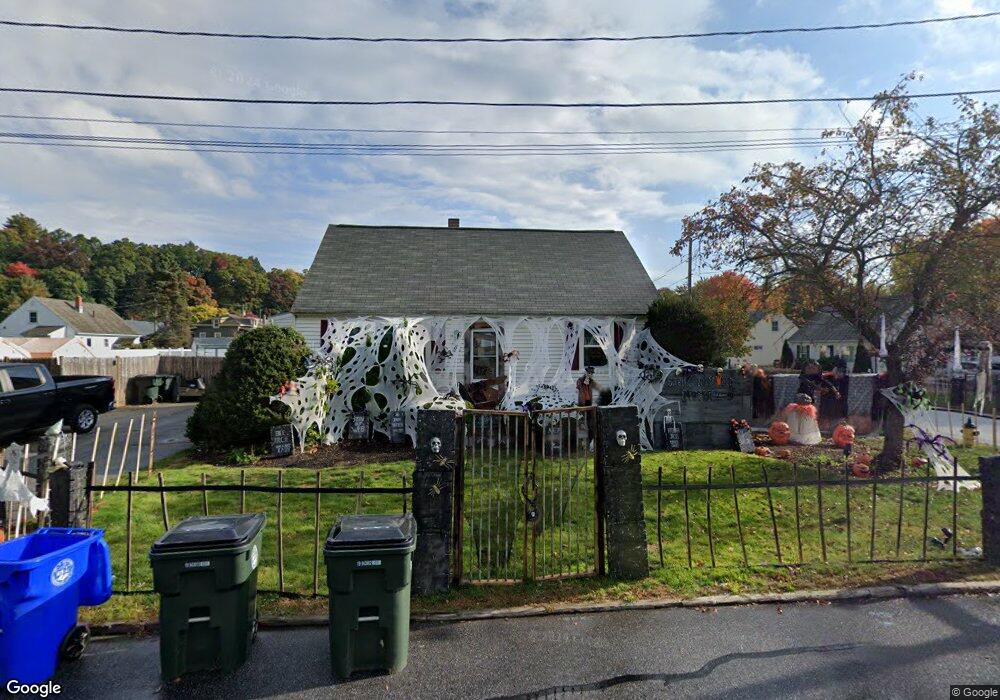 31 Crescent Rd, Manchester, NH 03103 - photo 1