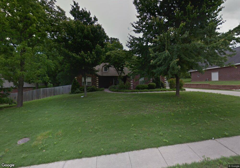 207 SW Tunbridge Dr, Bentonville, AR 72712 - photo 1