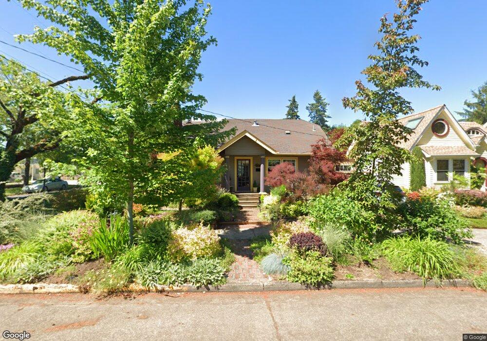 1493 W 10th Ave, Eugene, OR 97402 - photo 1