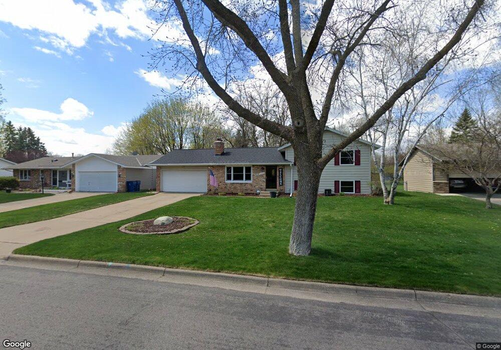 10856 Dahlia St NW, Coon Rapids, MN 55433 - photo 1