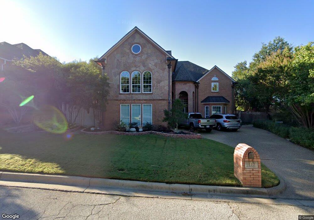 9112 Nob Hill Dr, North Richland Hills, TX 76182 - photo 1