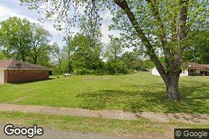 105 Thompson St, Artesia, MS 39736