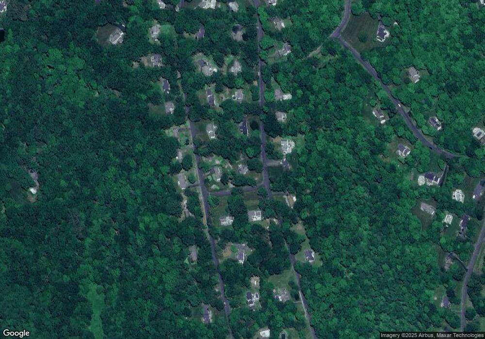 10 Surrey Ln, Southbury, CT 06488 - photo 1