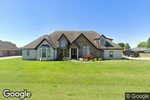 211 Lawrence Dr, Steele, MO 63877