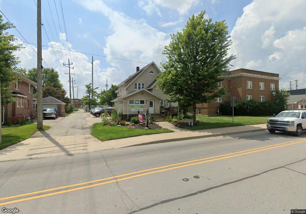 207 E Market St, Nappanee, IN 46550 - photo 1