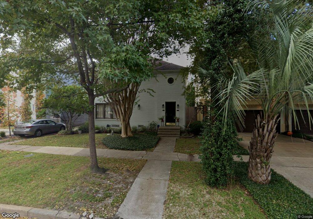 1916 Elmen St, Houston, TX 77019 - photo 1