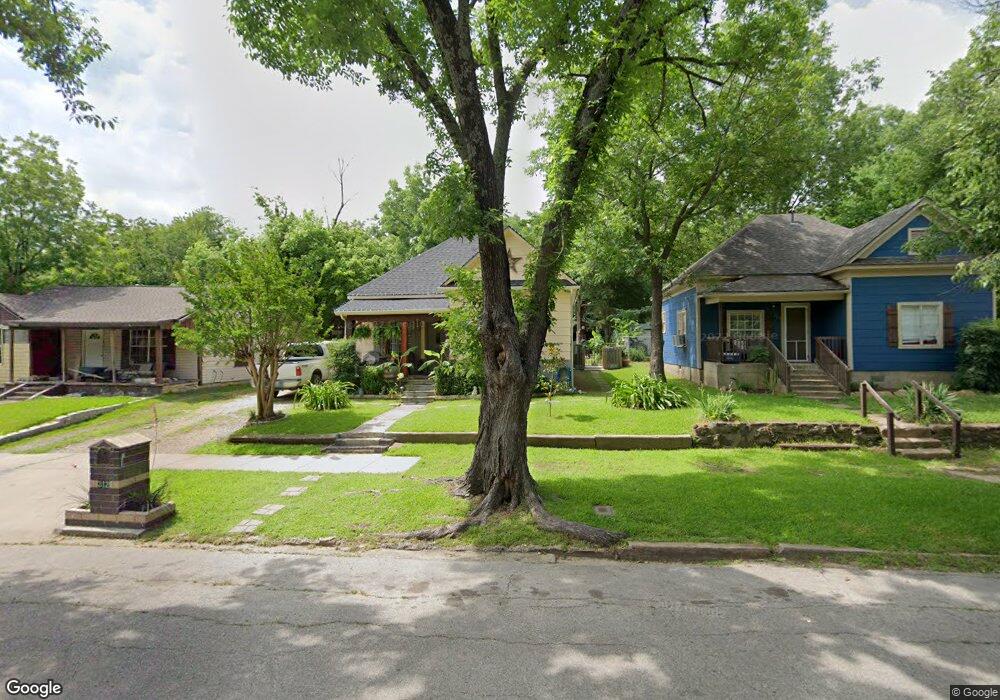 312 W Day St, Denison, TX 75020 - photo 1