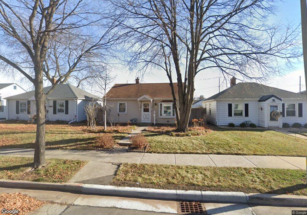4032 S 5th St, Milwaukee, WI 53207 - photo 1