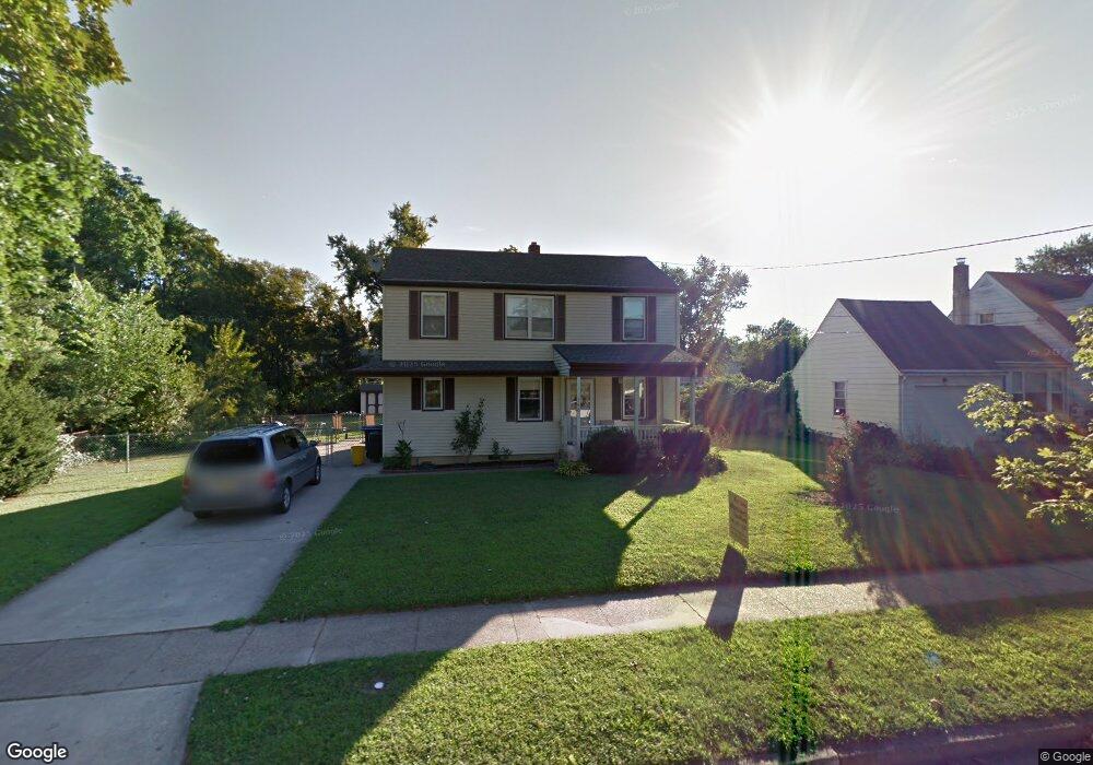 308 Peachtree Ln, Delanco, NJ 08075 - photo 1