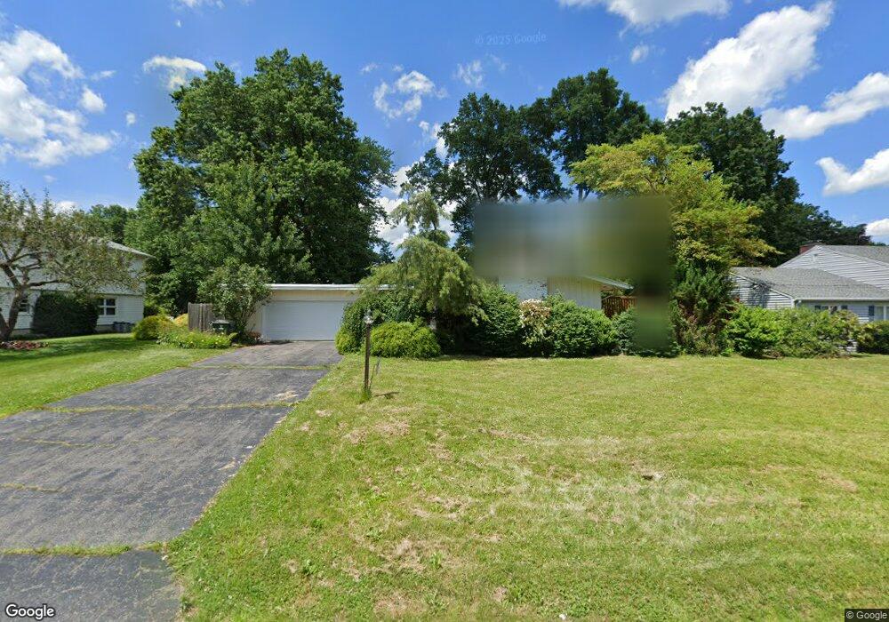 26 Tumblebrook Ln, West Hartford, CT 06117 - photo 1