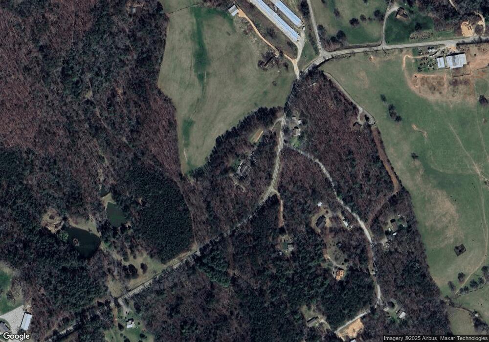 2411 Hardscrabble Rd, Mineral Bluff, GA 30559 - photo 1