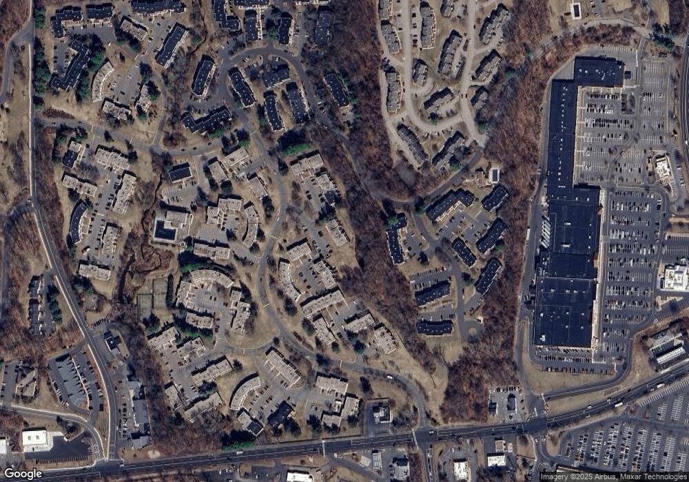 11 Holly Ct unit 36F, Cromwell, CT 06416 - photo 1