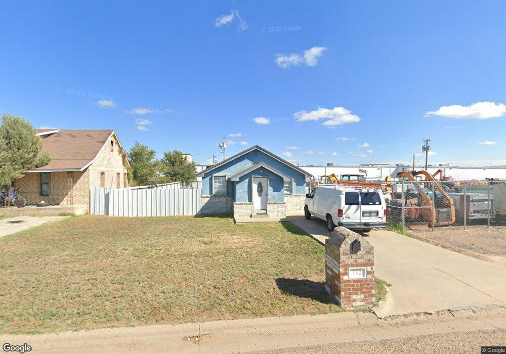 112 N Birge Ave, Dumas, TX 79029 - photo 1