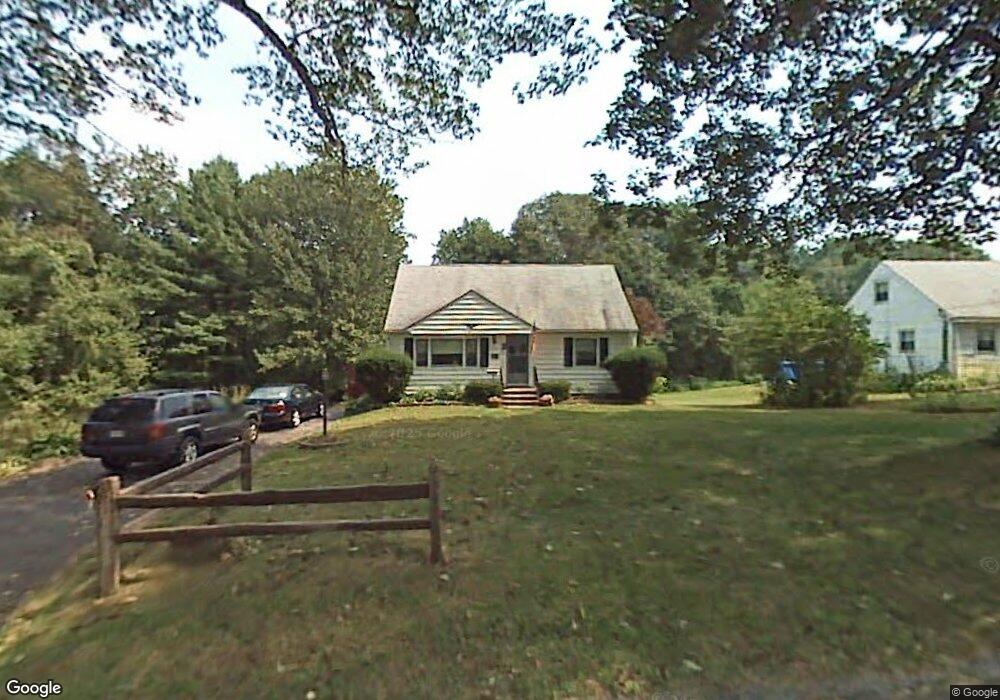 471 Pleasant St, Leicester, MA 01524 - photo 1