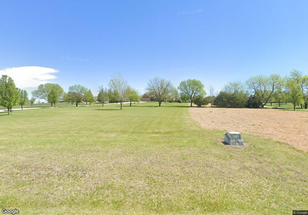 1224 SW Westside Dr, Topeka, KS 66615 - photo 1