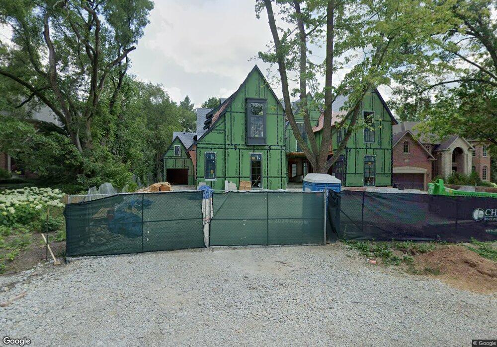 1040 Sylvan Cir, Naperville, IL 60540 - photo 1