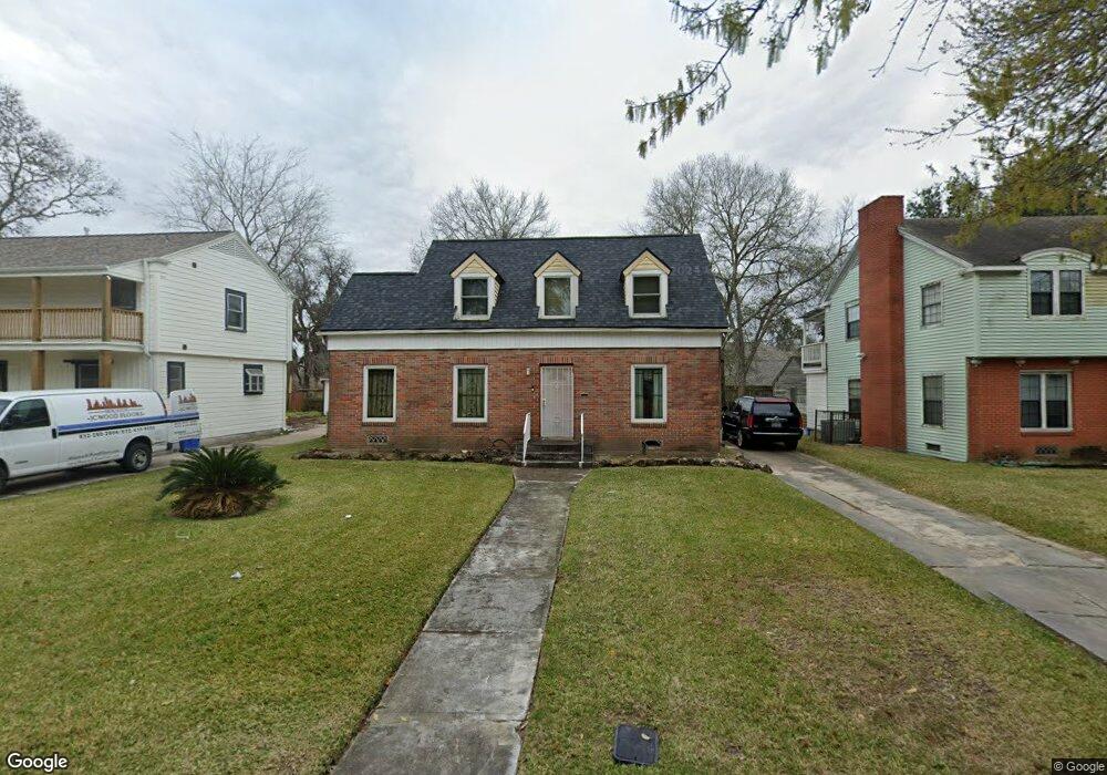 3852 Southmore Blvd, Houston, TX 77004 - photo 1