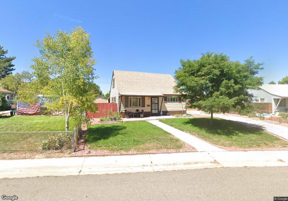 801 Kenton St, Aurora, CO 80010 - photo 1