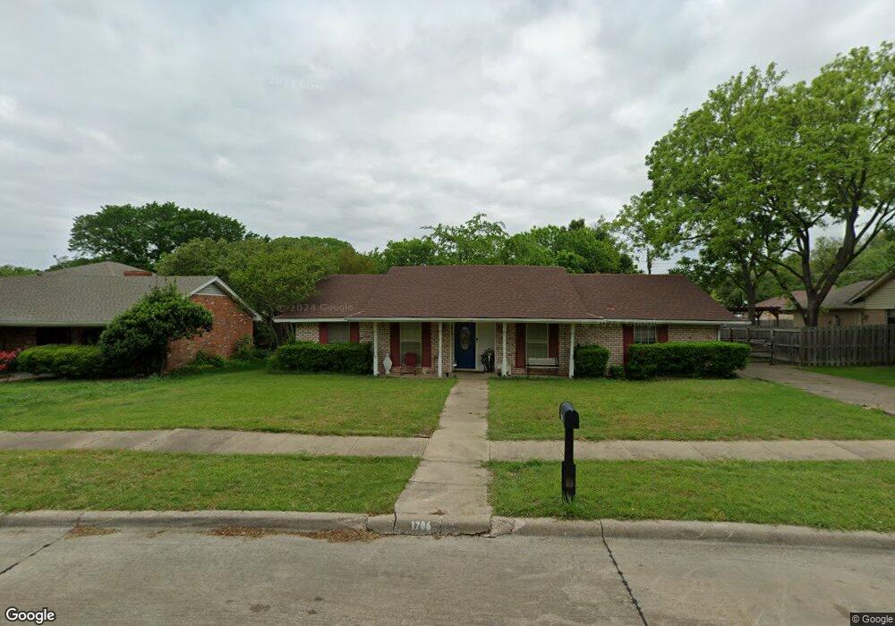 1706 Charlottsville Dr, Ennis, TX 75119 - photo 1