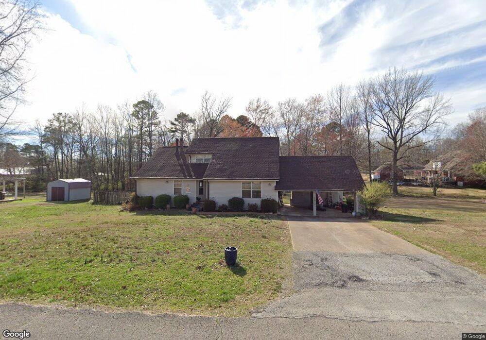 499 Ezra St N, Parsons, TN 38363 - photo 1