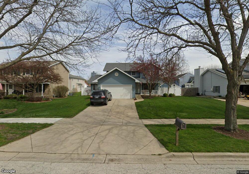 895 Hearthstone Ct, Aurora, IL 60506 - photo 1