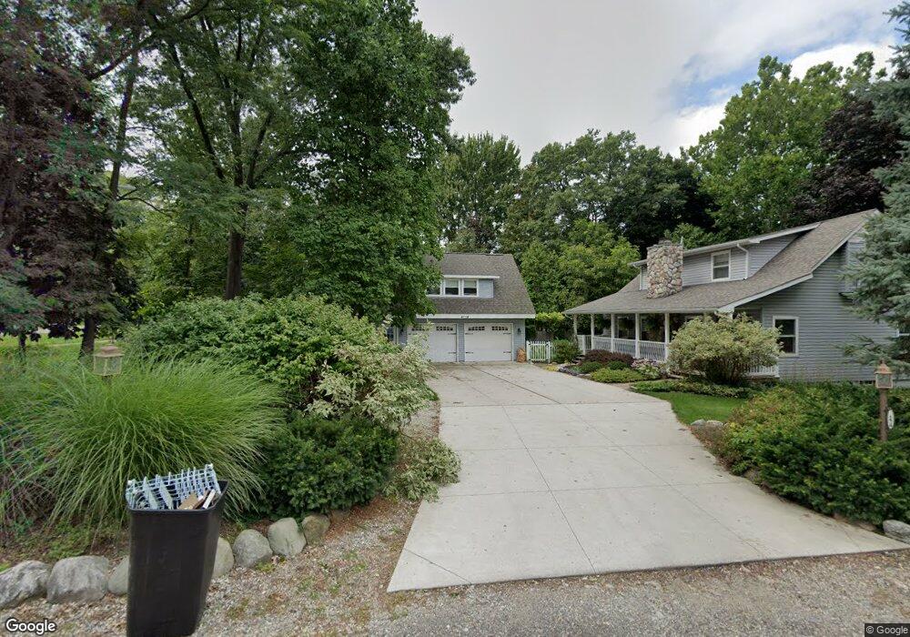 4174 Cedar Ave, West Bloomfield, MI 48323 - photo 1