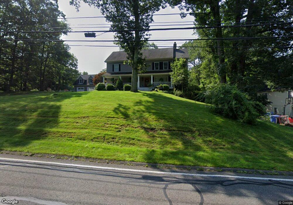 126 Mohegan Rd, Shelton, CT 06484 - photo 1