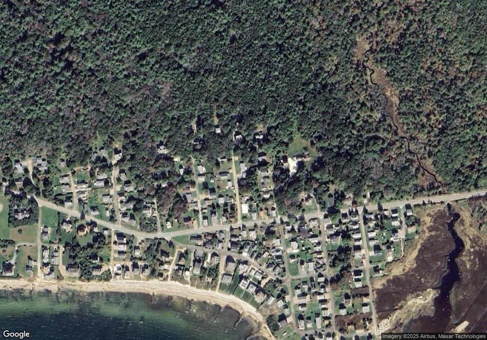 16 Beach St, Mattapoisett, MA 02739 - photo 1