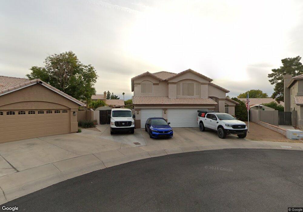 902 N Cobblestone St, Gilbert, AZ 85234 - photo 1