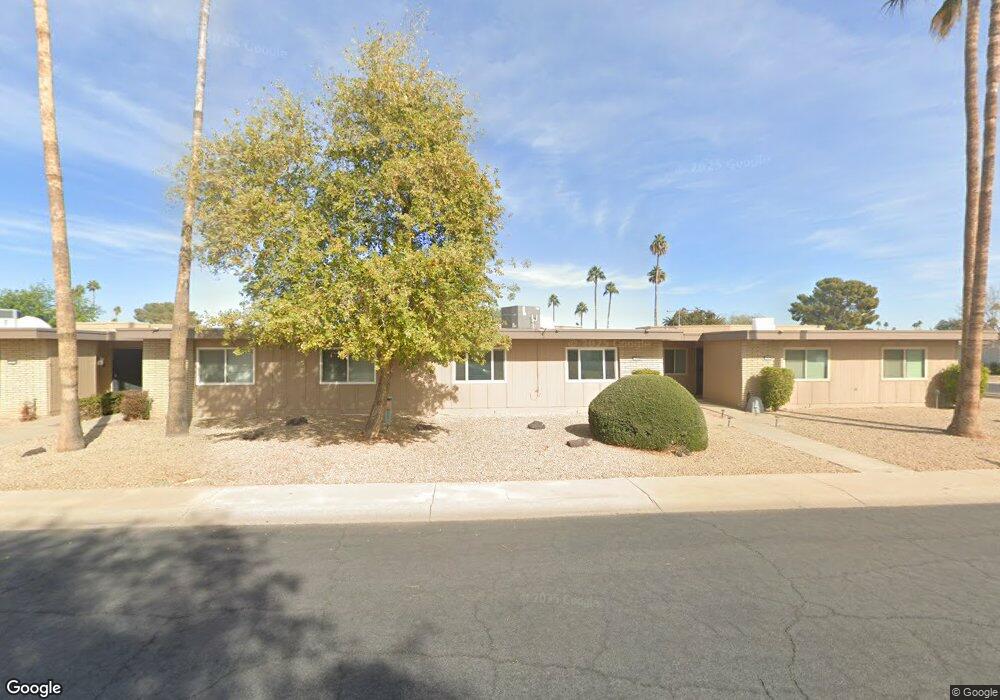 10906 W Topaz Dr, Sun City, AZ 85351 - photo 1
