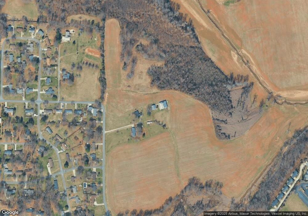 1606 Museum Rd, Statesville, NC 28625 - photo 1