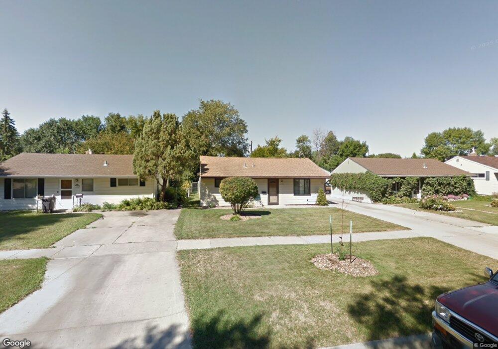 1609 16th St S, Fargo, ND 58103 - photo 1