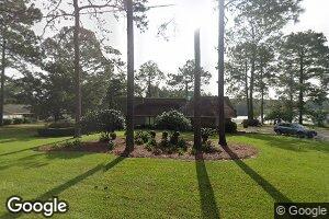 1103 Lakeview Dr, Blackshear, GA 31516