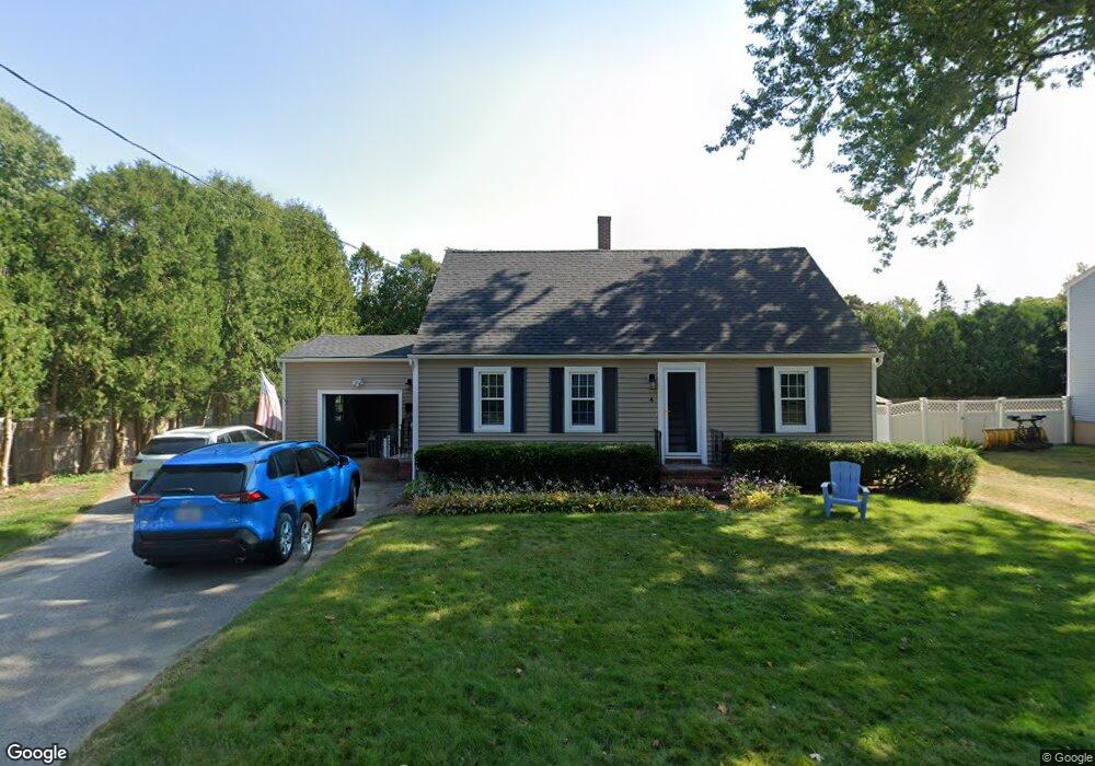 4 Tobey St, Hampton, NH 03842 - photo 1