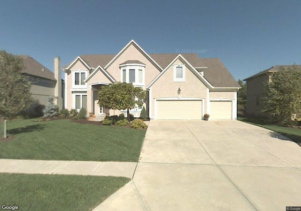 14722 W 74th St, Shawnee, KS 66216 - photo 1