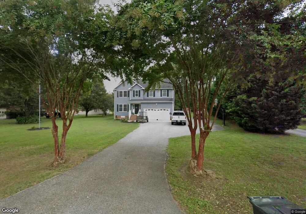 1350 E Euclid Blvd, West Point, VA 23181 - photo 1