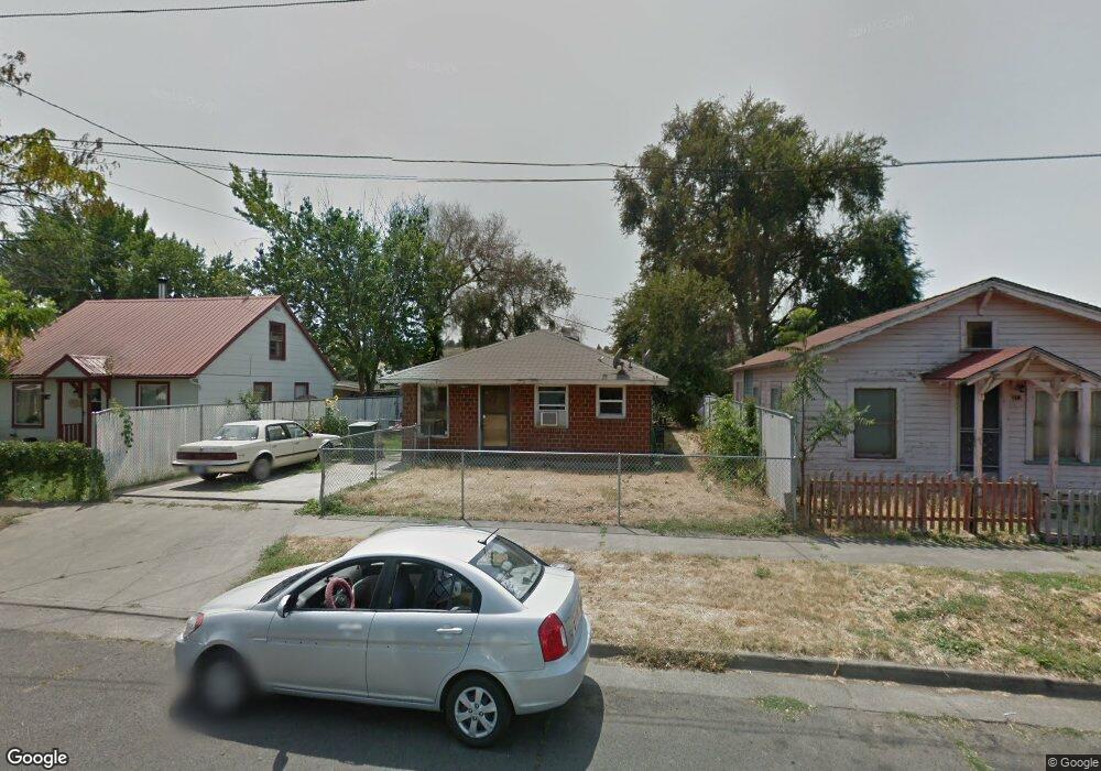 317 SW 18th St, Pendleton, OR 97801 - photo 1