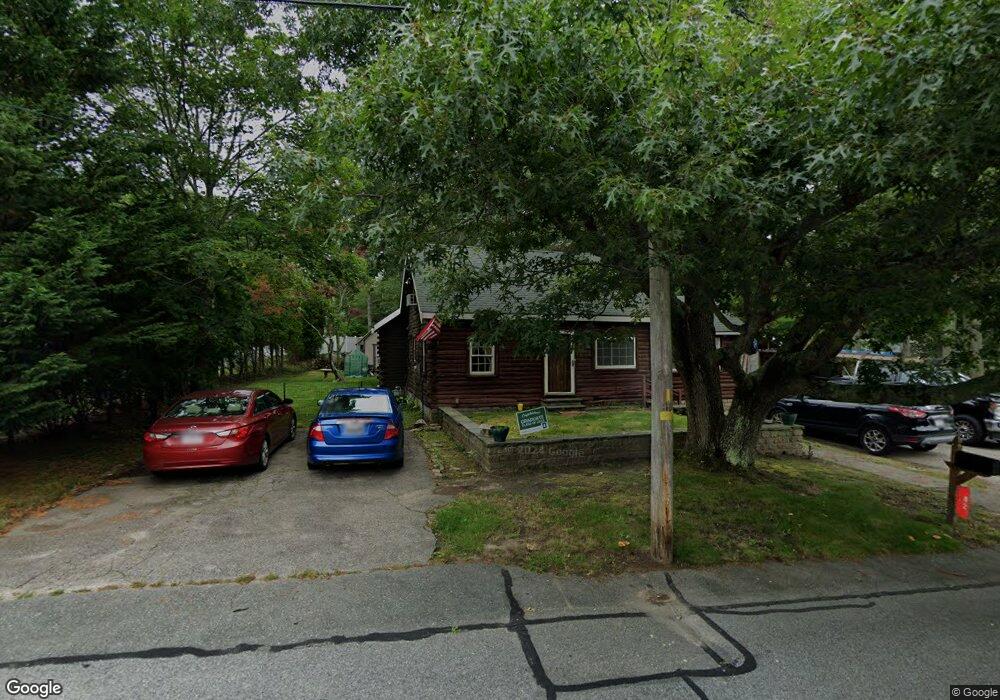 82 William St, South Dartmouth, MA 02748 - photo 1