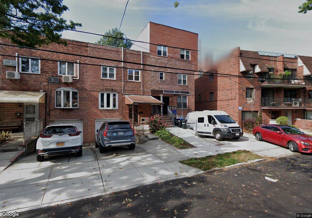 71-54 163rd St, Flushing, NY 11365 - photo 1