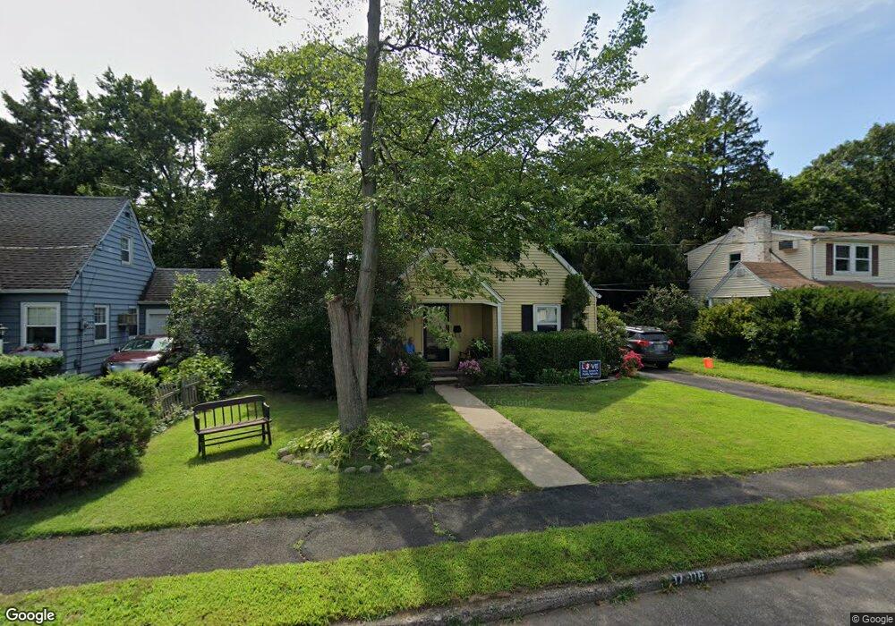 17-06 Split Rock Rd unit 1X, Fair Lawn, NJ 07410 - photo 1