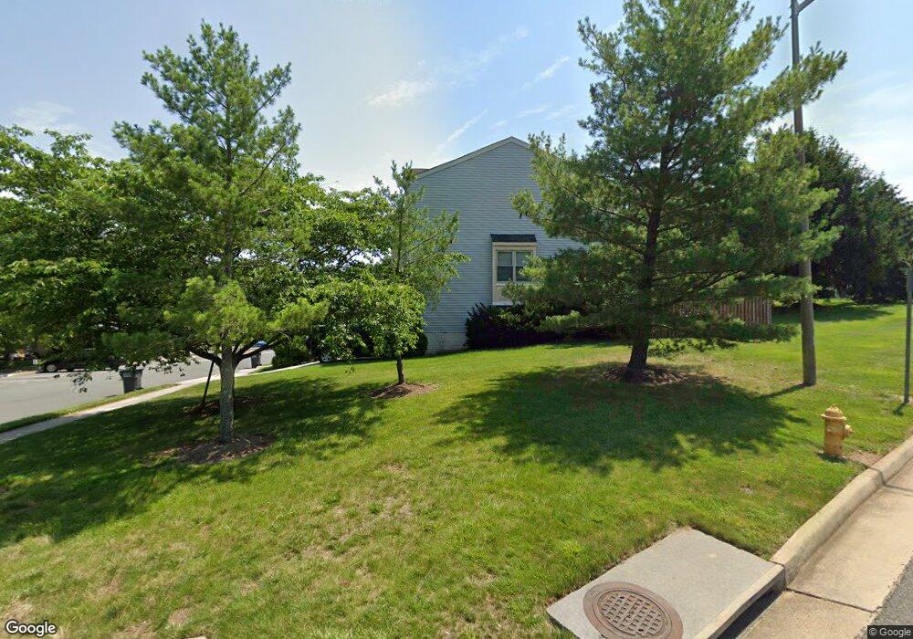 8521 Charnwood Ct, Manassas, VA 20111 - photo 1