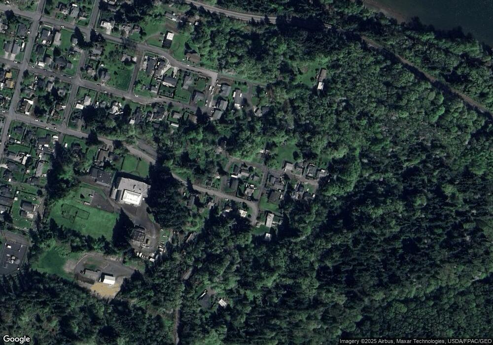 906 E E St, Rainier, OR 97048 - photo 1