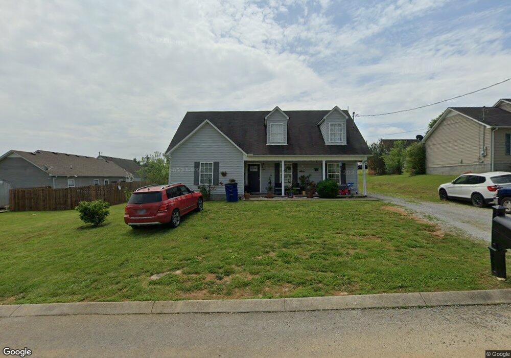 131 Stonefield Cir, Shelbyville, TN 37160 - photo 1