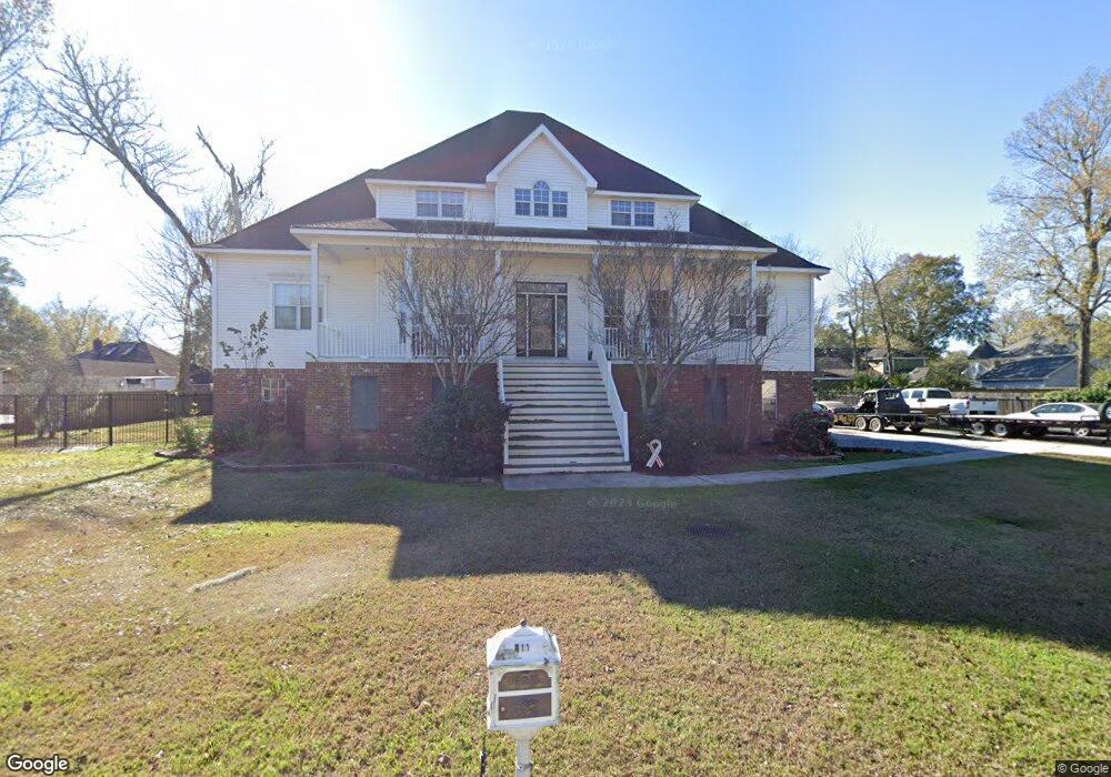 111 Villere Place, Destrehan, LA 70047 - photo 1