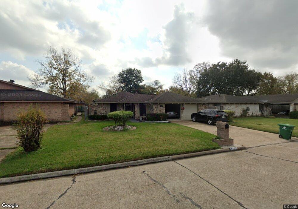 1311 Diplomat Way, Houston, TX 77088 - photo 1