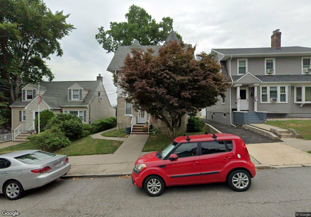 283 College Ave, Staten Island, NY 10314 - photo 1